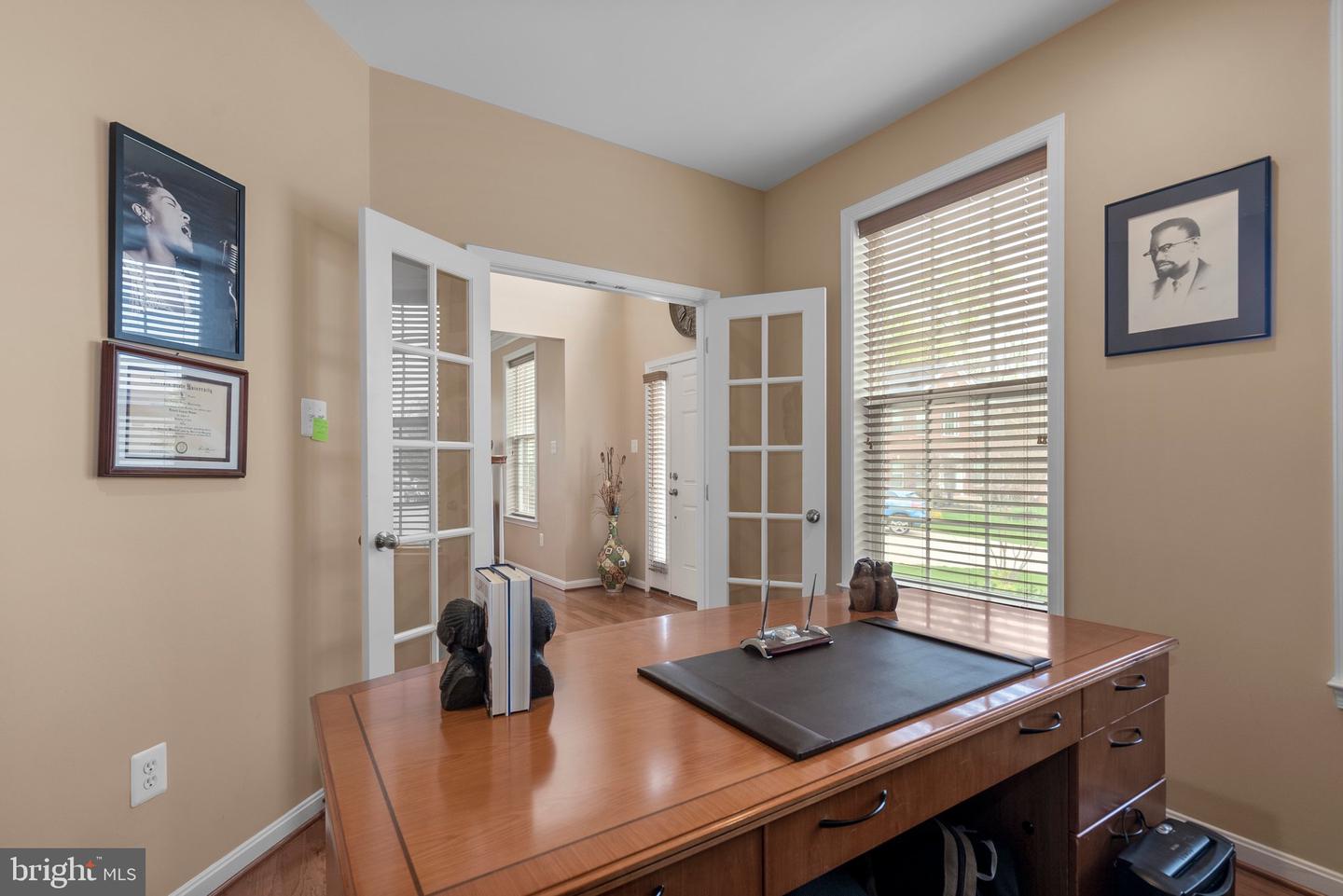 401 Indian Hill Ct Property Photo 20