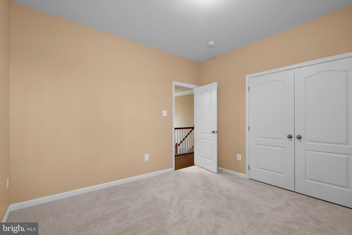401 Indian Hill Ct Property Photo 27