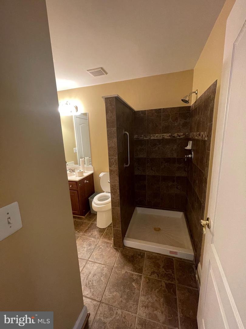 14408 Woodmore Oaks Ct. Property Photo 21
