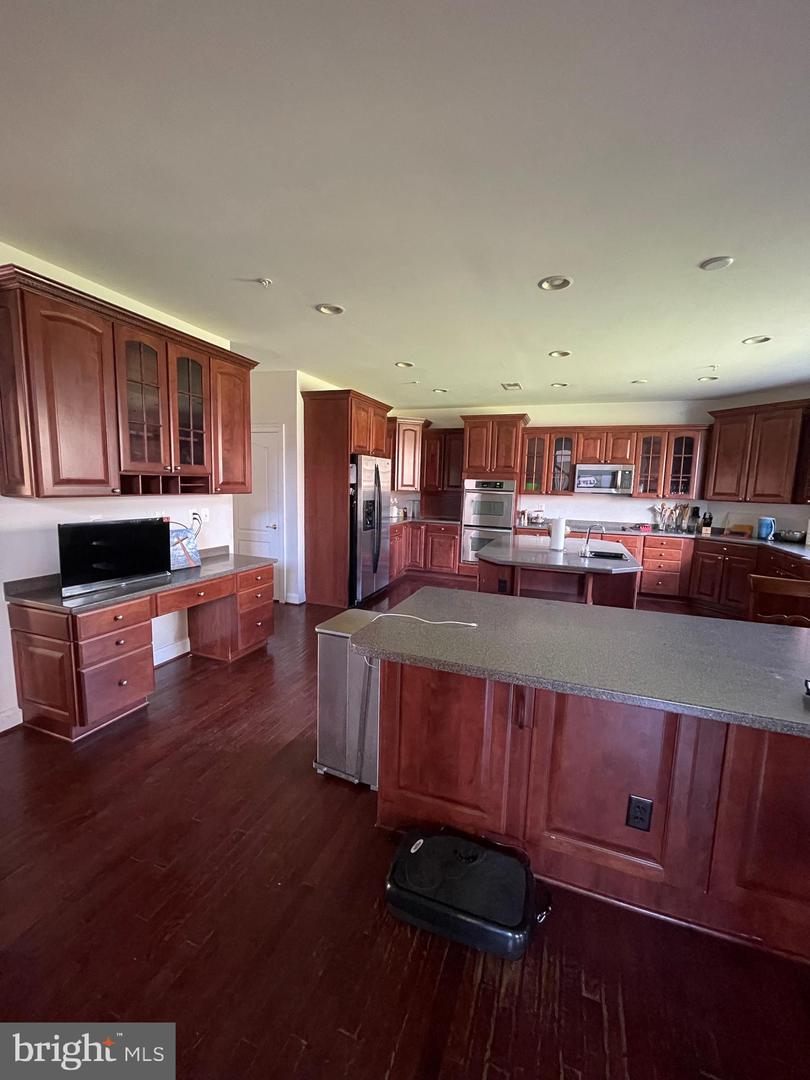 14408 Woodmore Oaks Ct. Property Photo 23