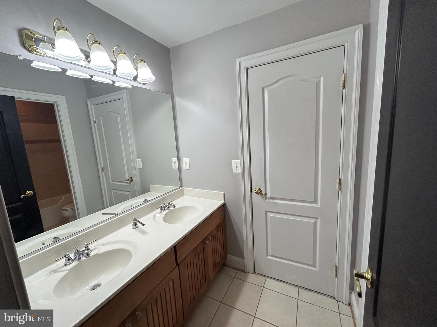 14408 Woodmore Oaks Ct. Property Photo 33