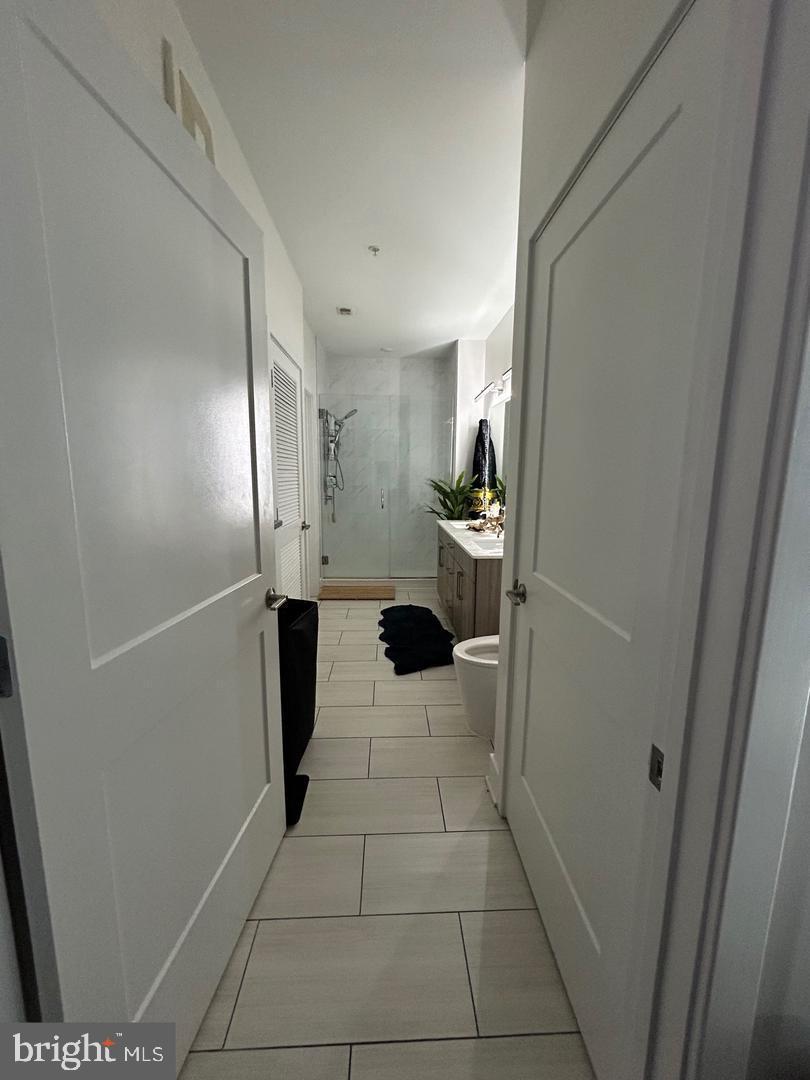 145 Riverhaven Dr #460 Property Photo 5
