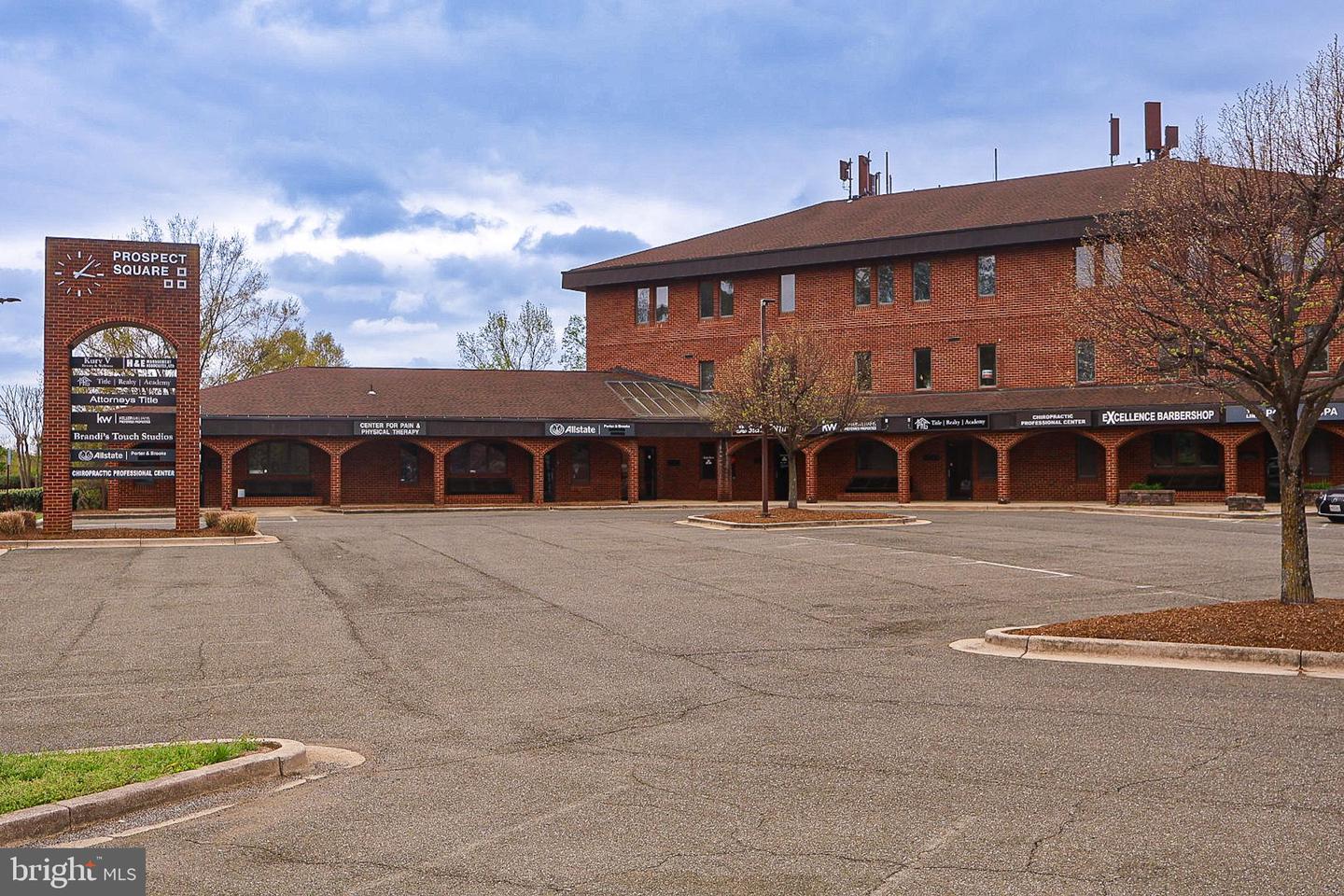 10903 Indian Head Hwy #404 Property Photo 1