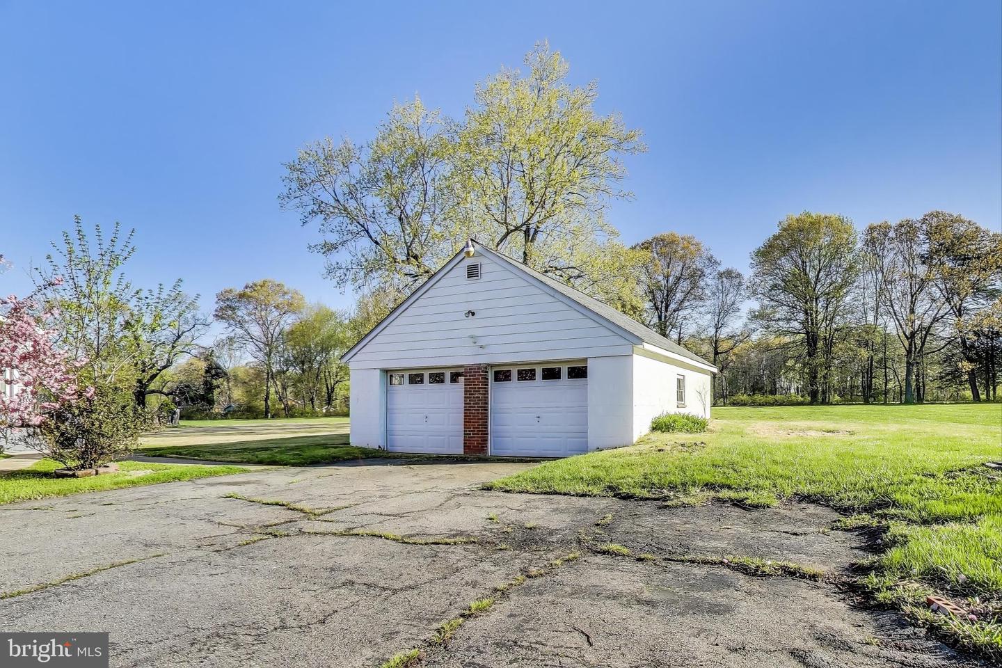 10110 Old Fort Rd Property Photo 37