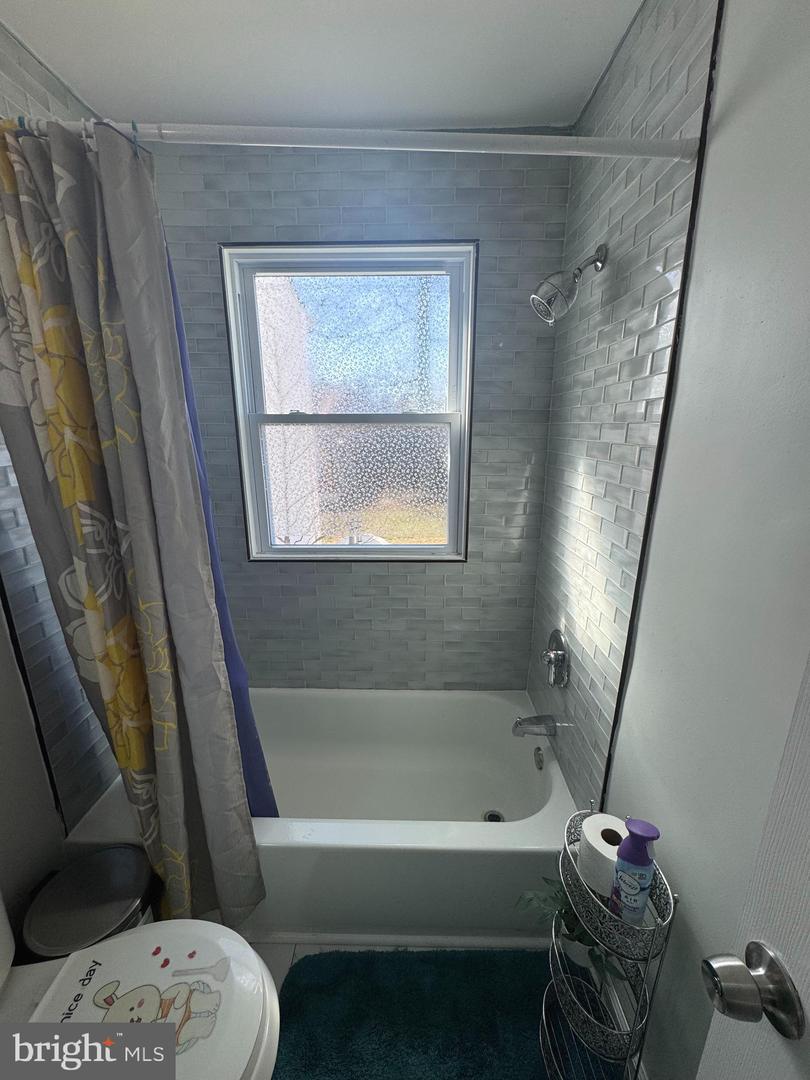 3207 Randall Rd Property Photo 12