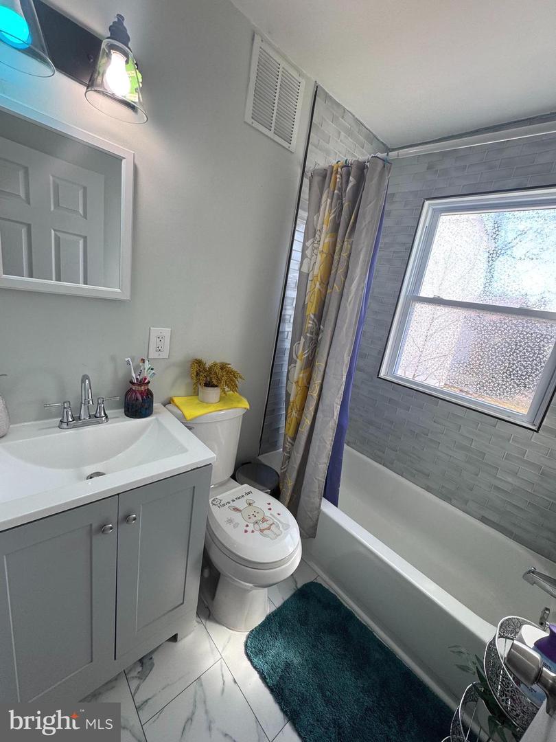 3207 Randall Rd Property Photo 13