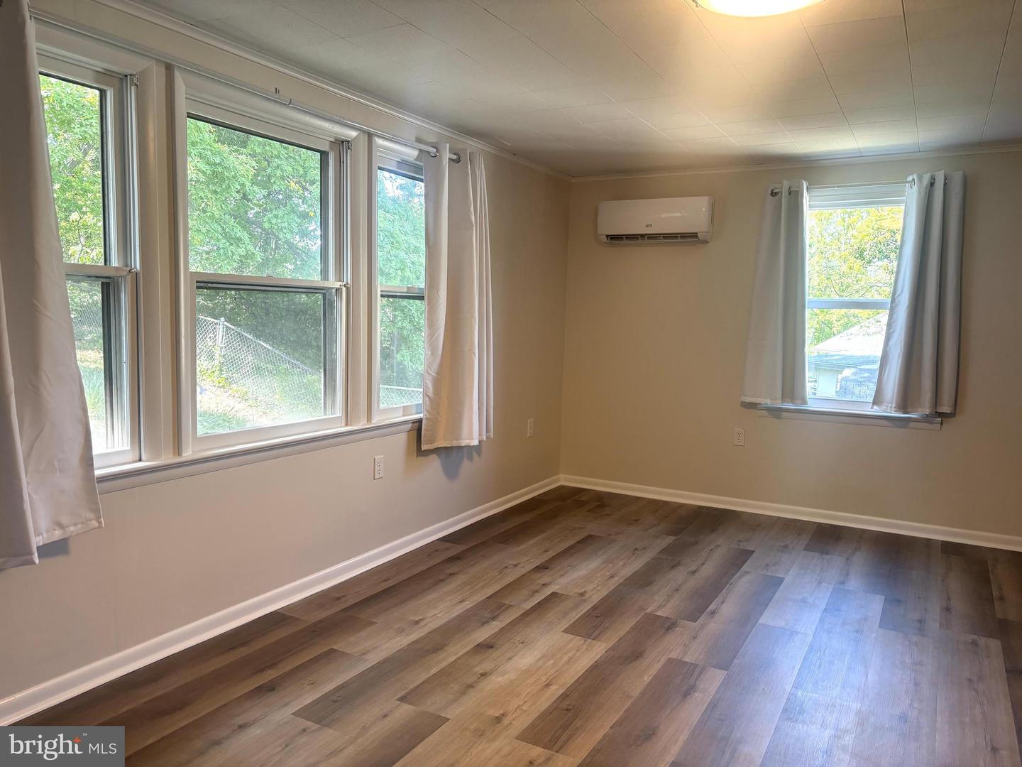 4714 Glenoak Rd Property Photo 18