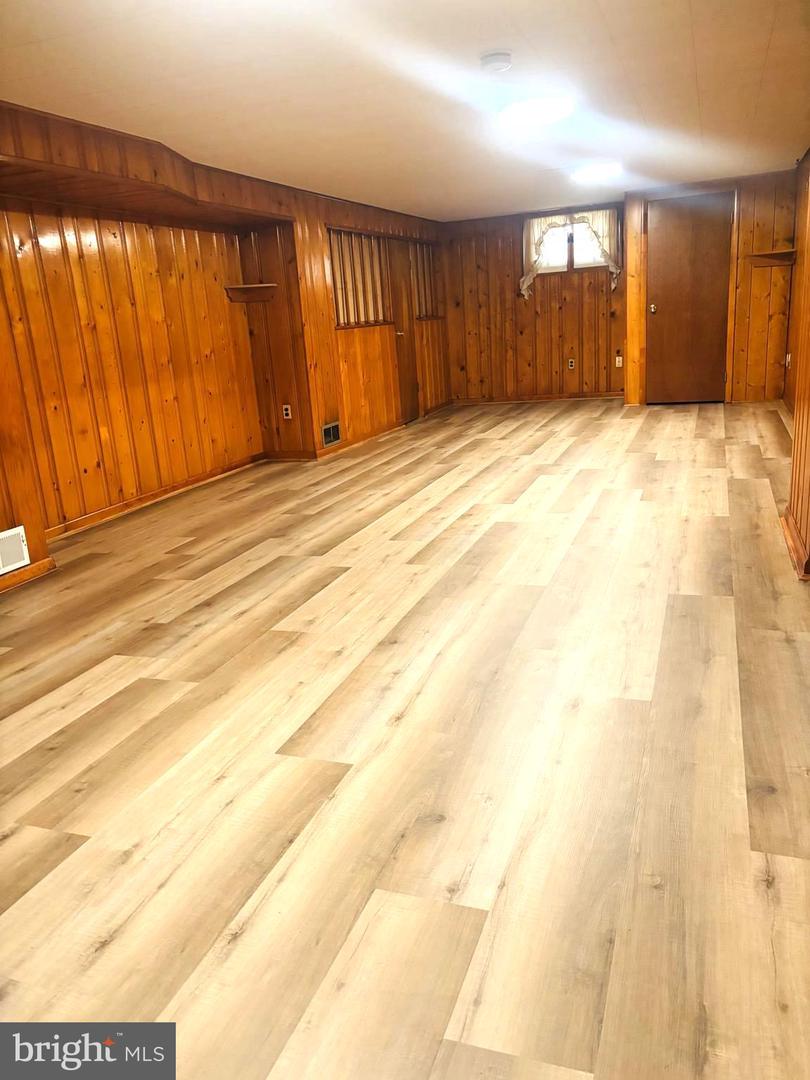 4714 Glenoak Rd Property Photo 31
