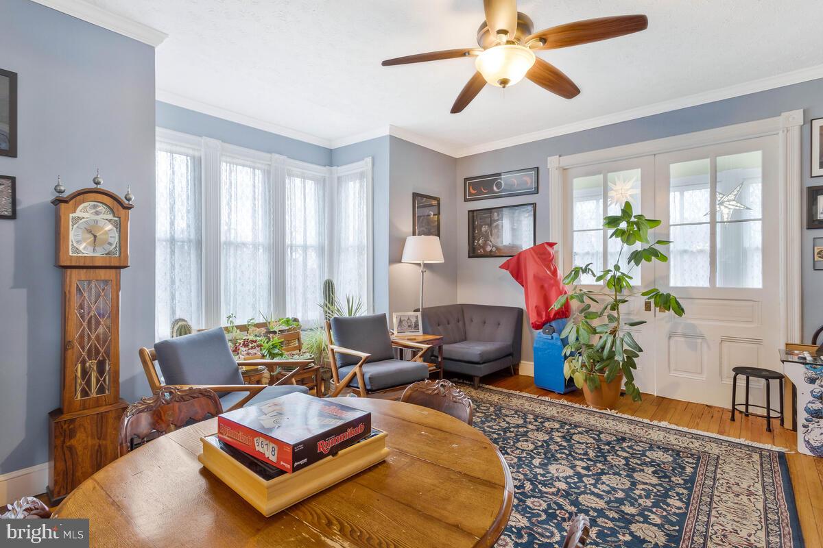 1110 Montgomery St Property Photo 14