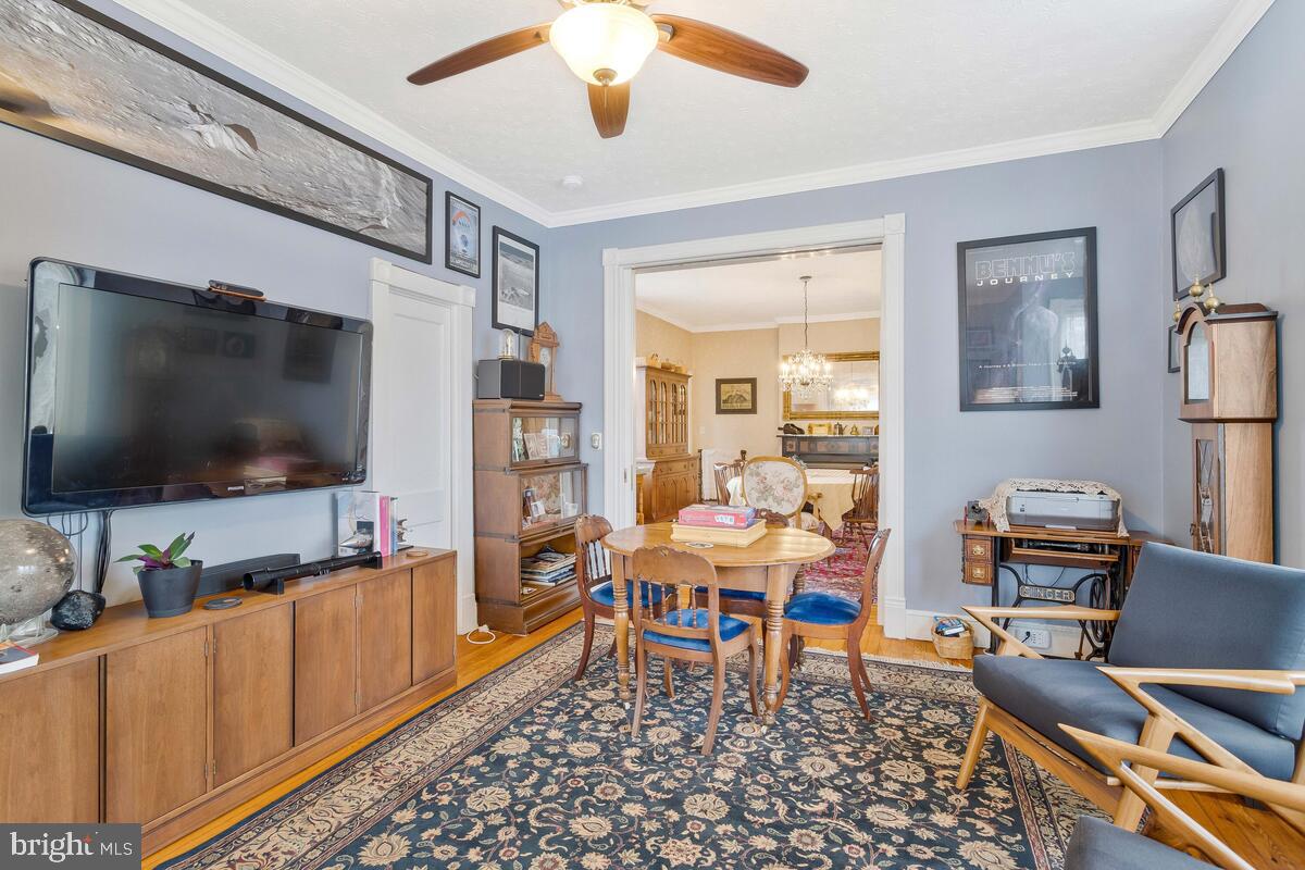 1110 Montgomery St Property Photo 15