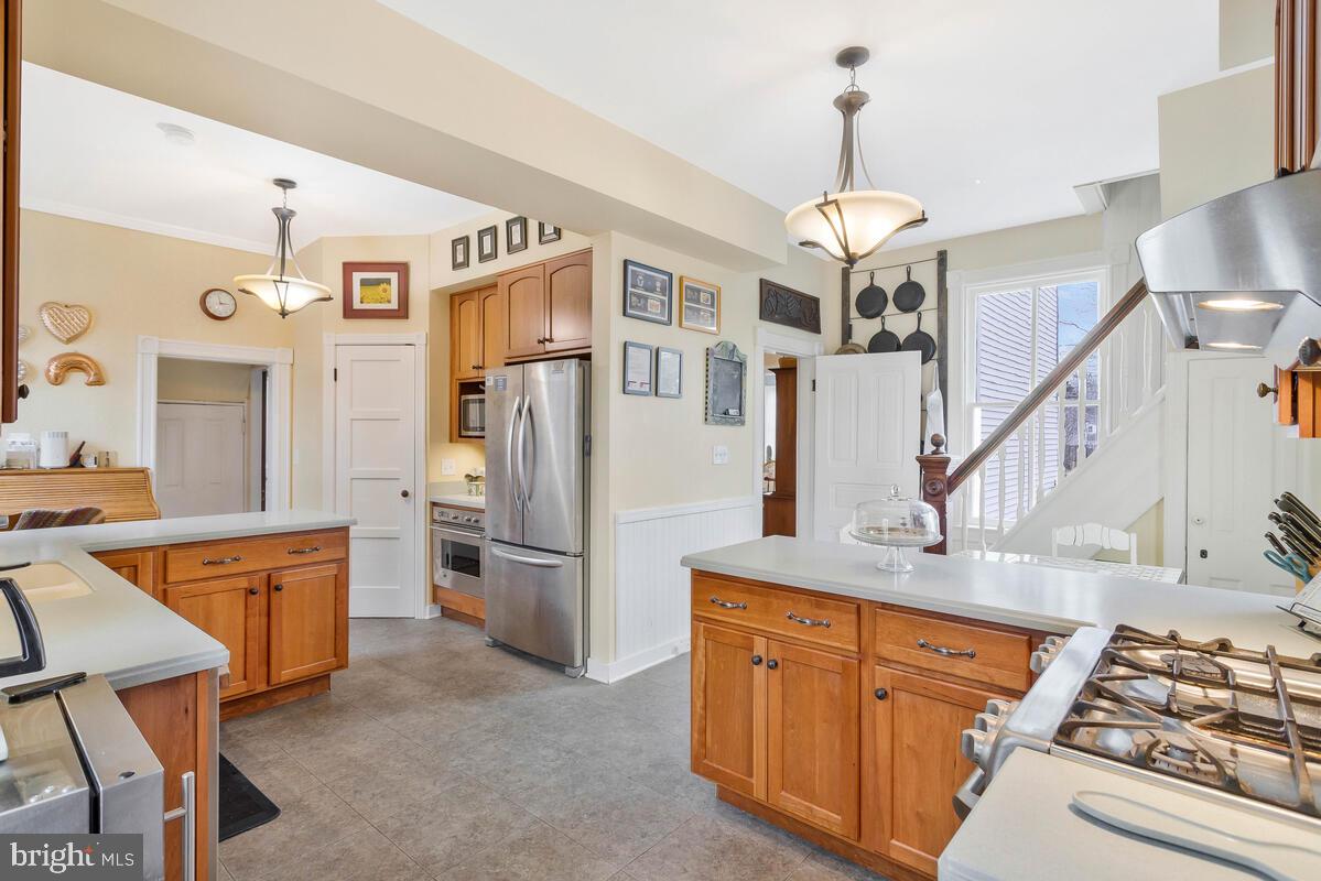 1110 Montgomery St Property Photo 20