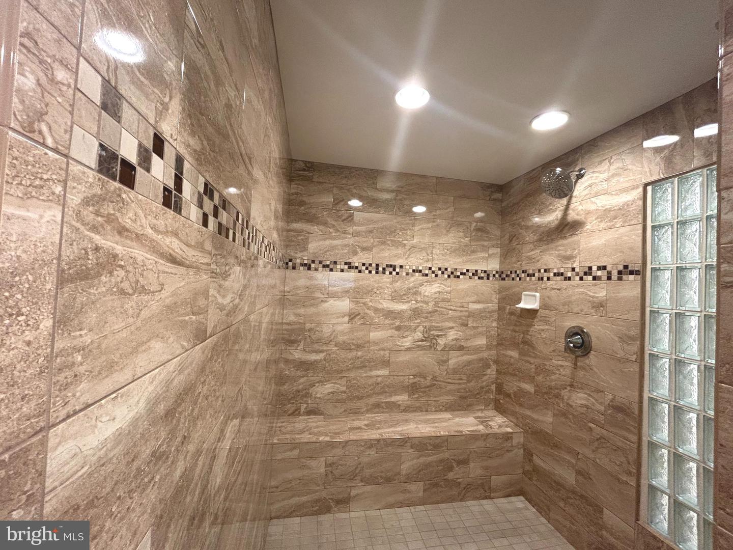 12505 Barnard Ct Property Photo 22
