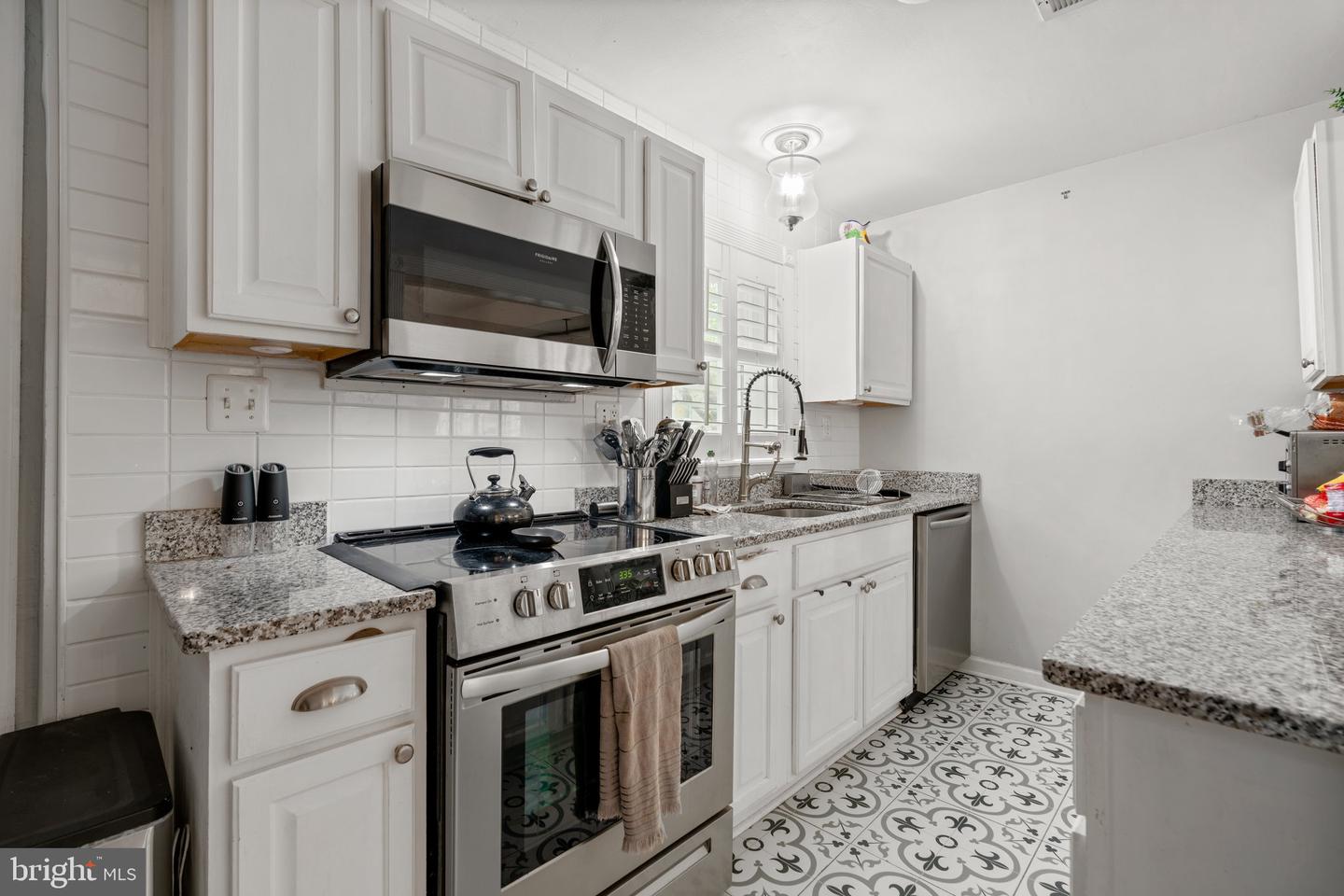 6313 Morocco St Property Photo 13