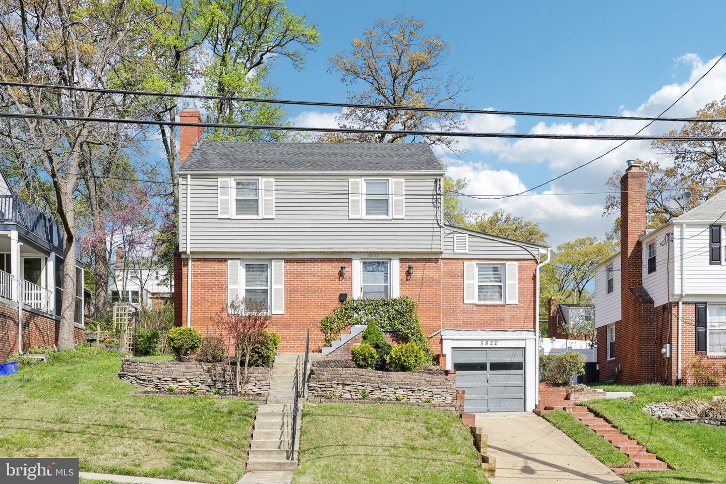 5822 Carlyle Property Photo