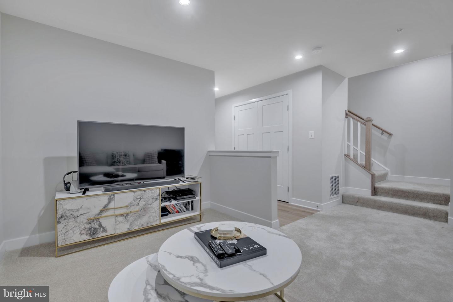 11220 Meridian Hill Way Property Photo 18