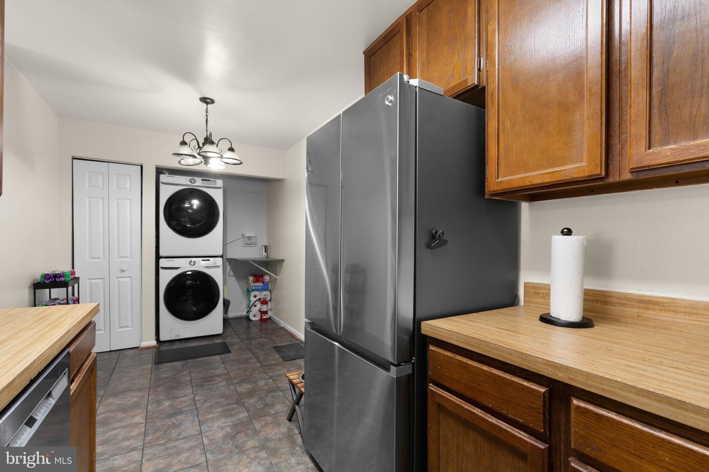 6940 Mayfair Ter Property Photo 16