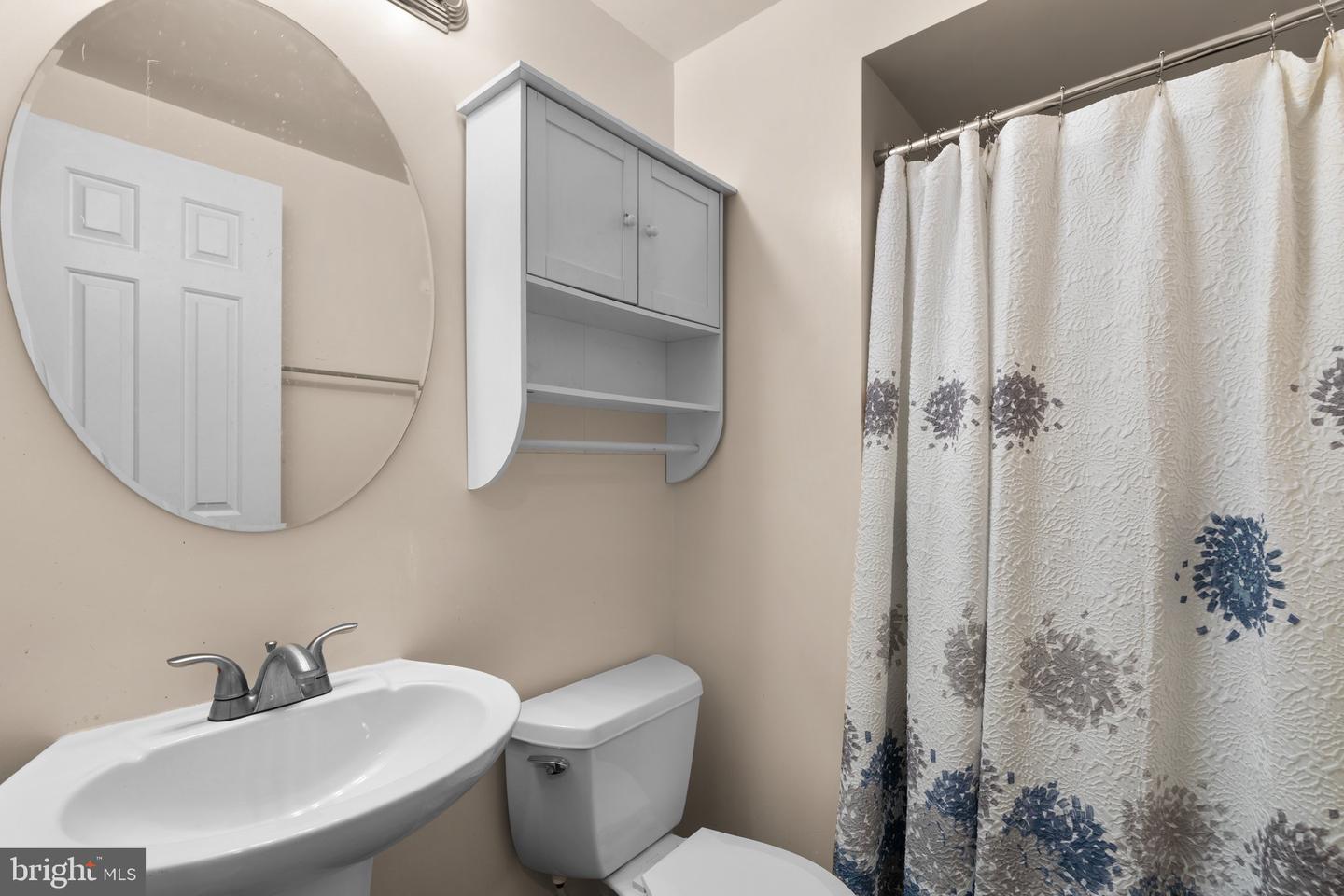6940 Mayfair Ter Property Photo 32