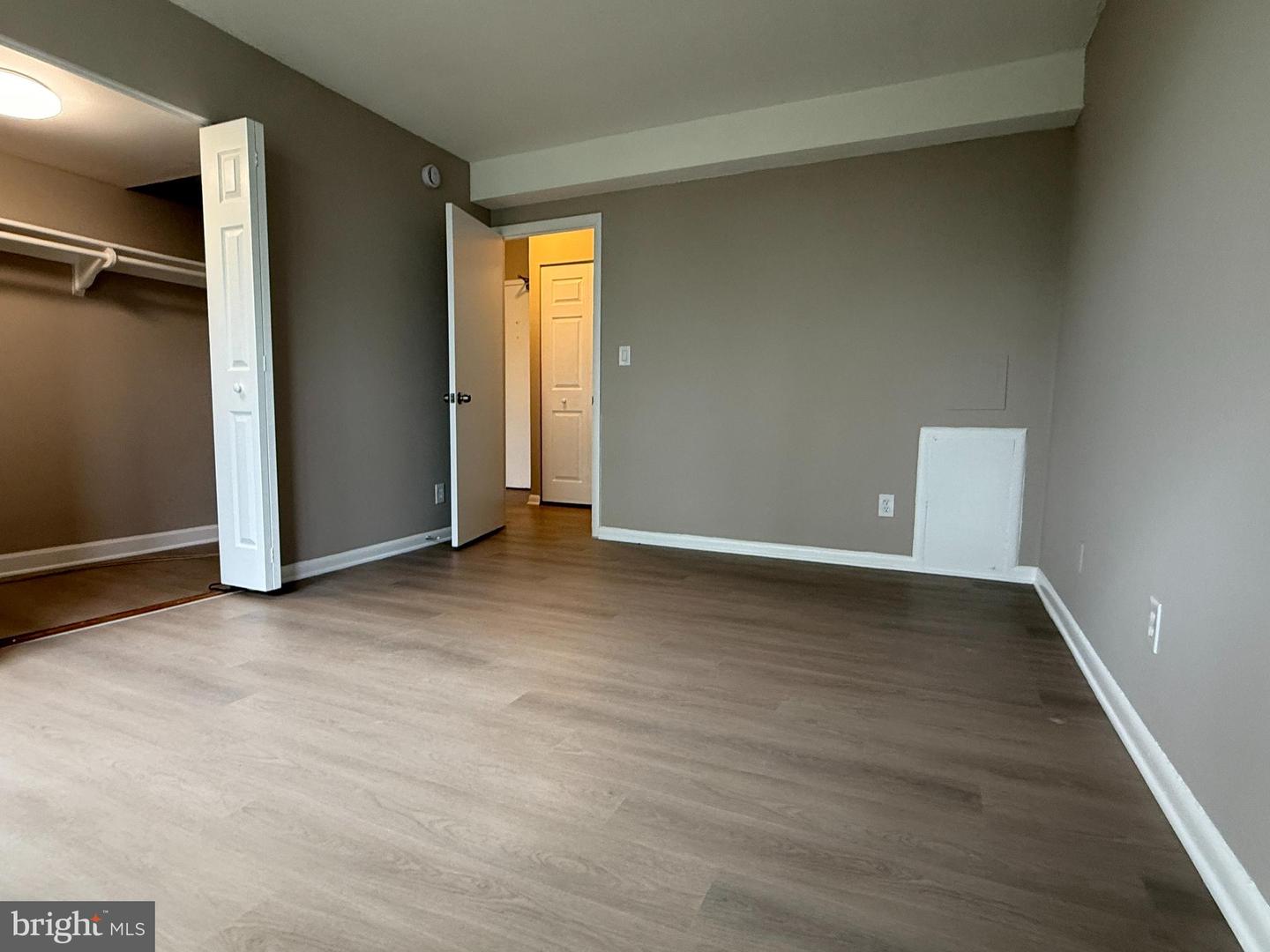 4410 Oglethorpe St #703 Property Photo 2