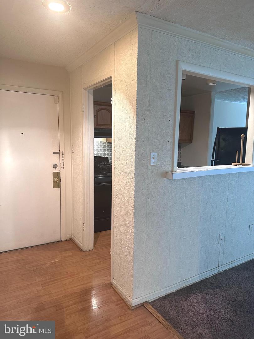 7125 Donnell Pl #7125 C4 Property Photo 4