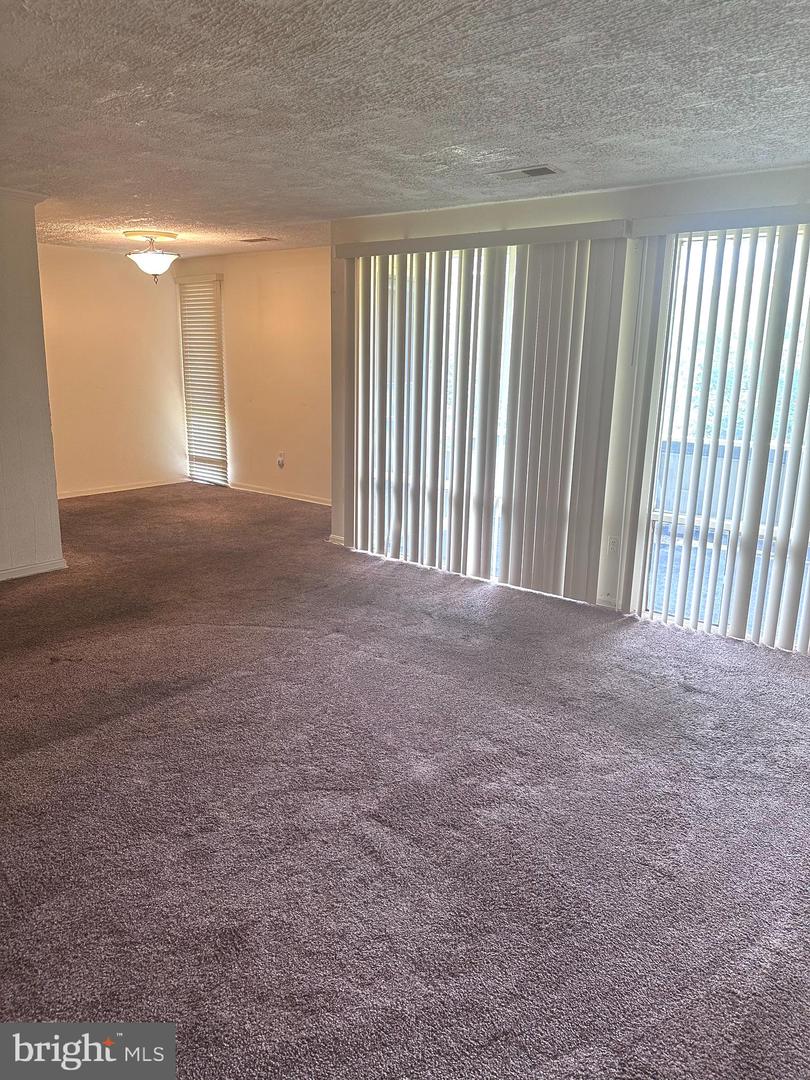 7125 Donnell Pl #7125 C4 Property Photo 10