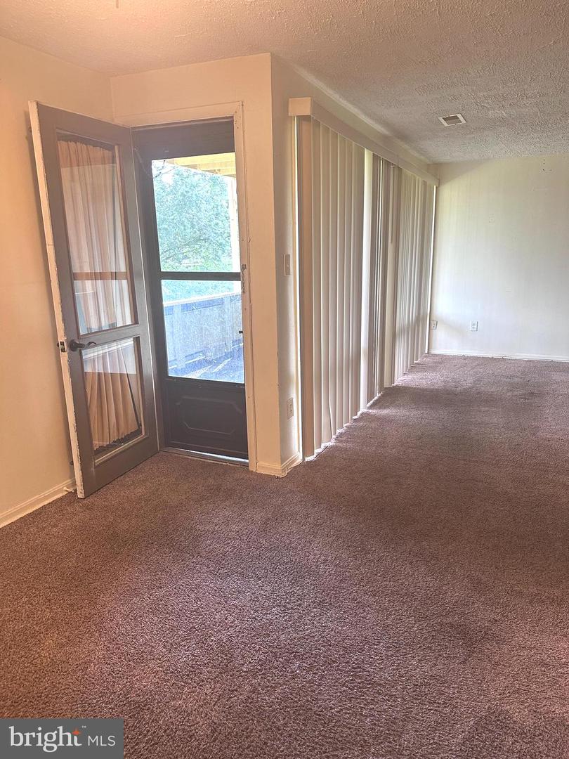 7125 Donnell Pl #7125 C4 Property Photo 17