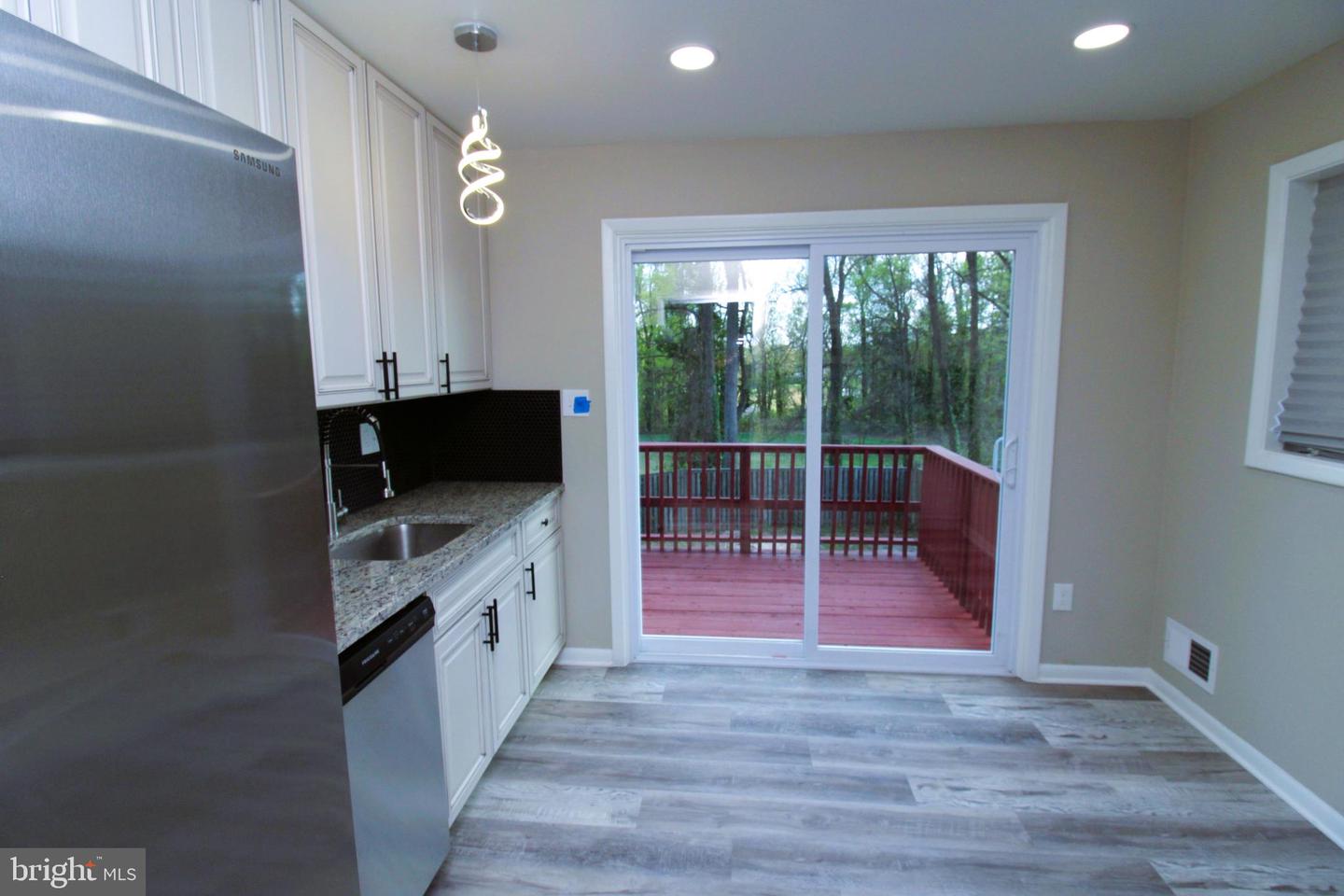 2214 Wintergreen Ave Property Photo 3
