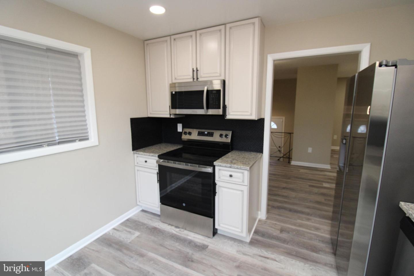 2214 Wintergreen Ave Property Photo 4