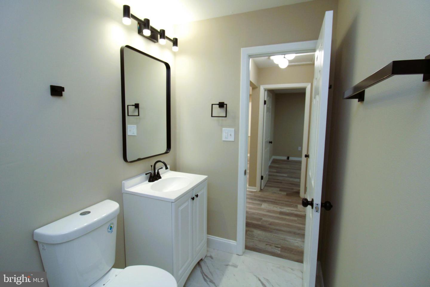 2214 Wintergreen Ave Property Photo 9