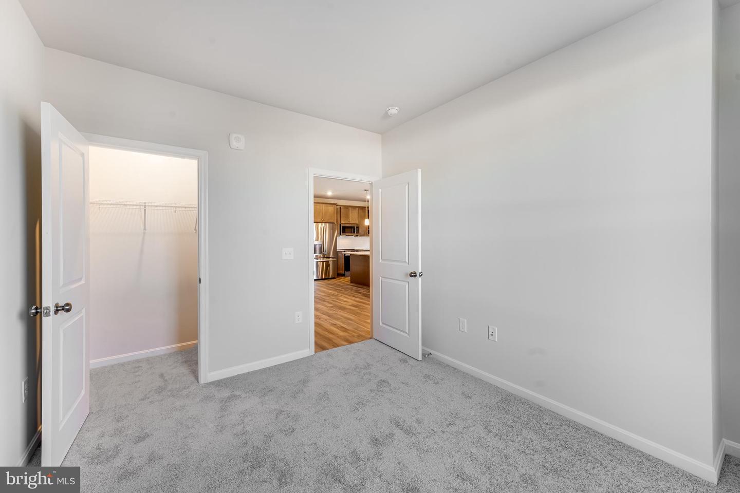 4005 Seaside Alder Rd #f - Violet - 9305 Property Photo 8