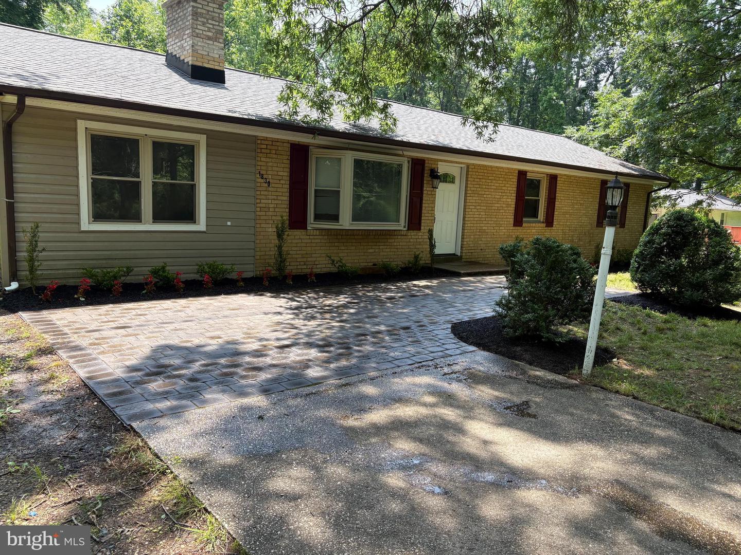1830 Accokeek Rd W Property Photo 1