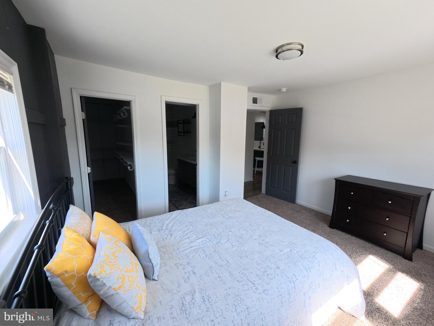 2205 Oak Glen Way Property Photo 12