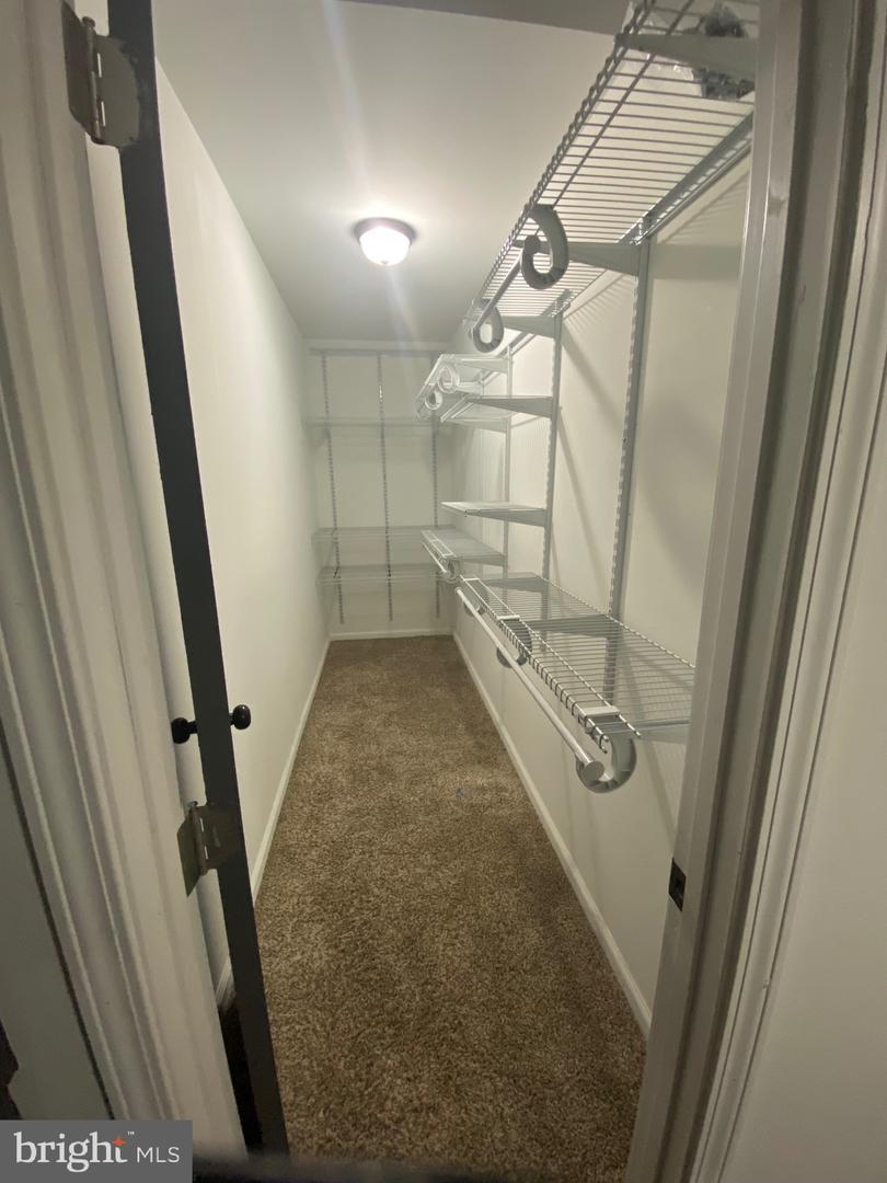 2205 Oak Glen Way Property Photo 13