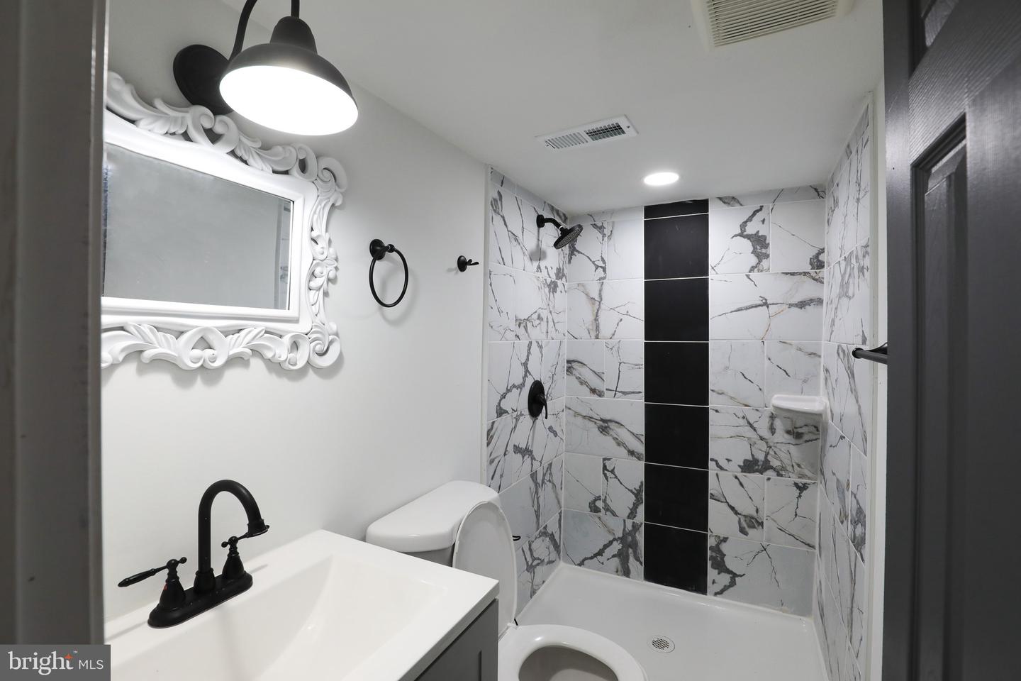 2205 Oak Glen Way Property Photo 14
