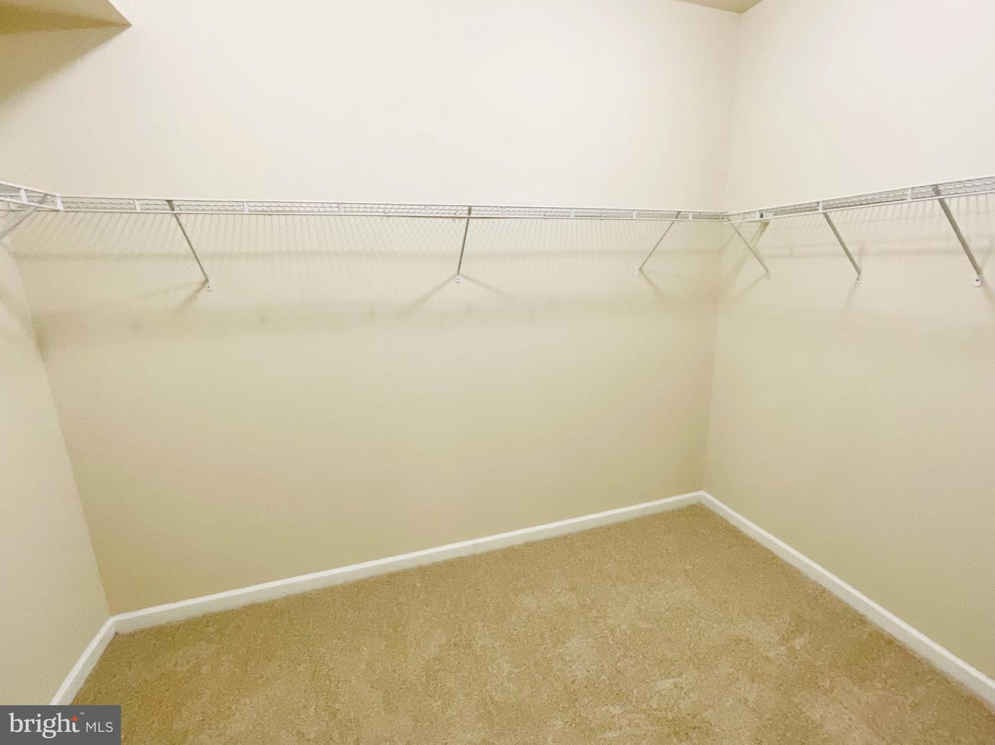 9519 Westerdale Dr Property Photo 27