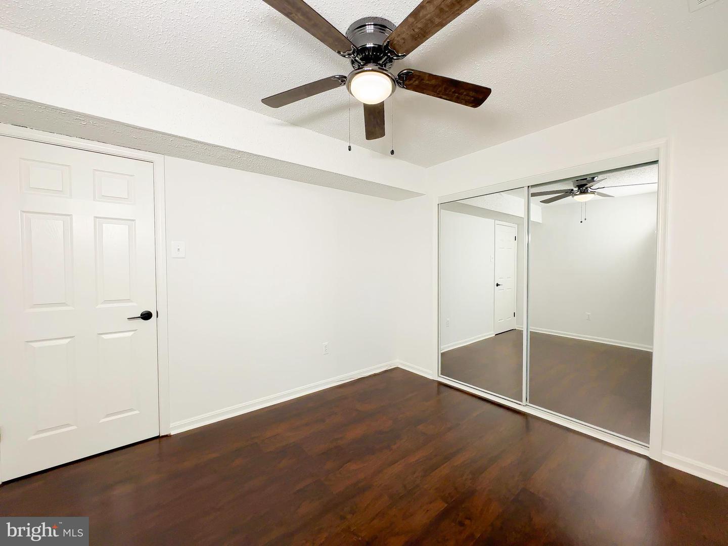 14011-f Briston St #11-f Property Photo 13