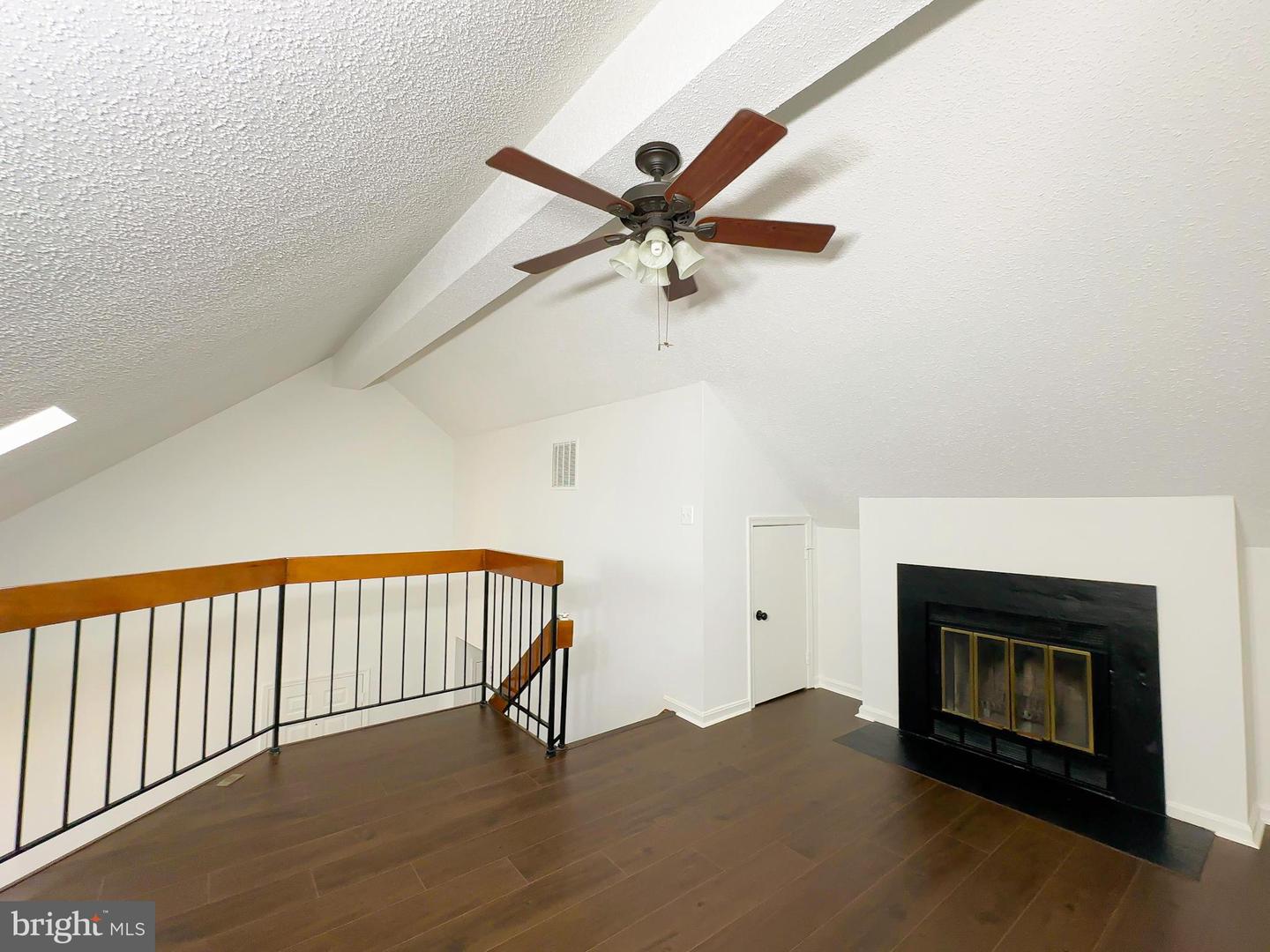 14011-f Briston St #11-f Property Photo 16