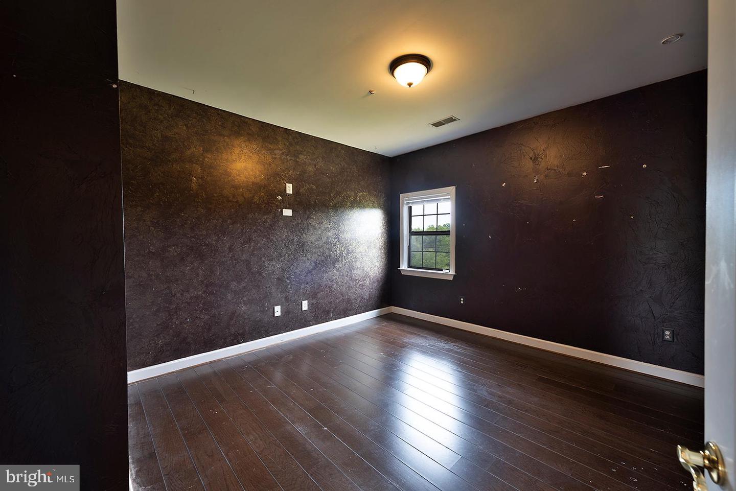 15217 Baden Westwood Rd Property Photo 13