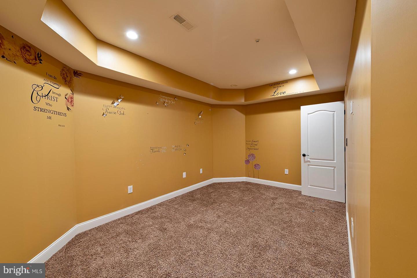 15217 Baden Westwood Rd Property Photo 21