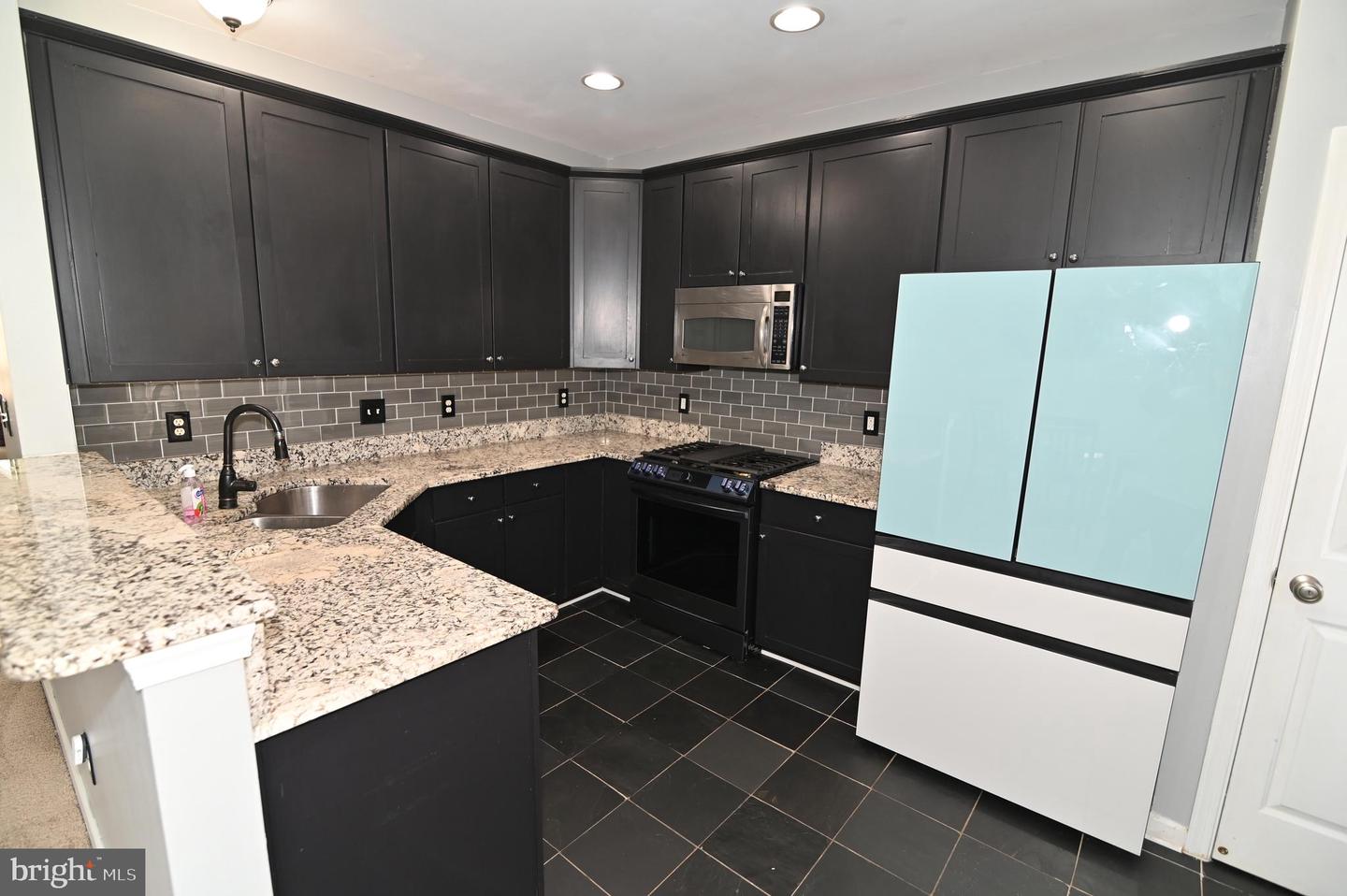 12310 Open View Ln #1006 Property Photo 10