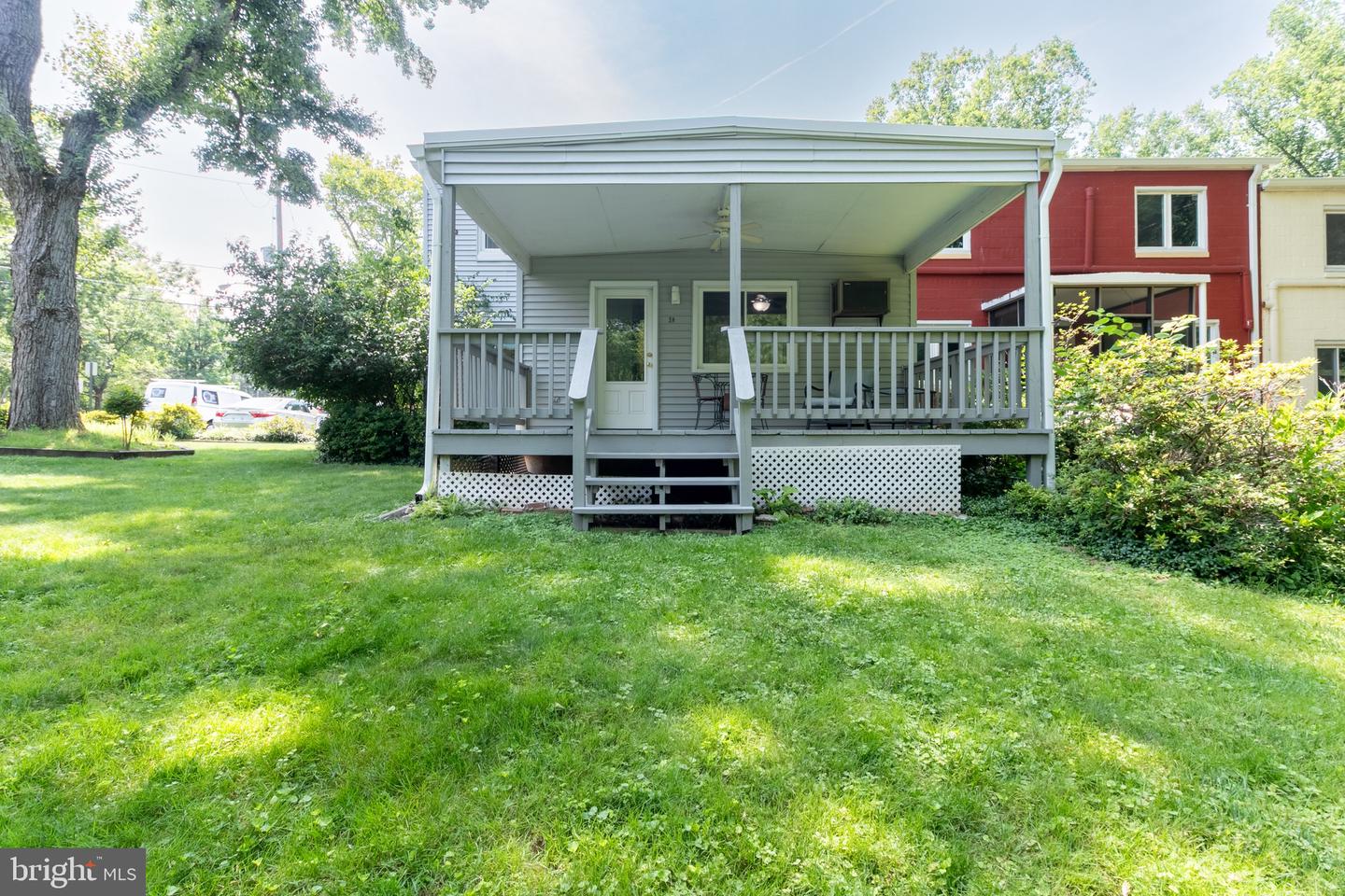 3-h Crescent Rd Property Photo 3