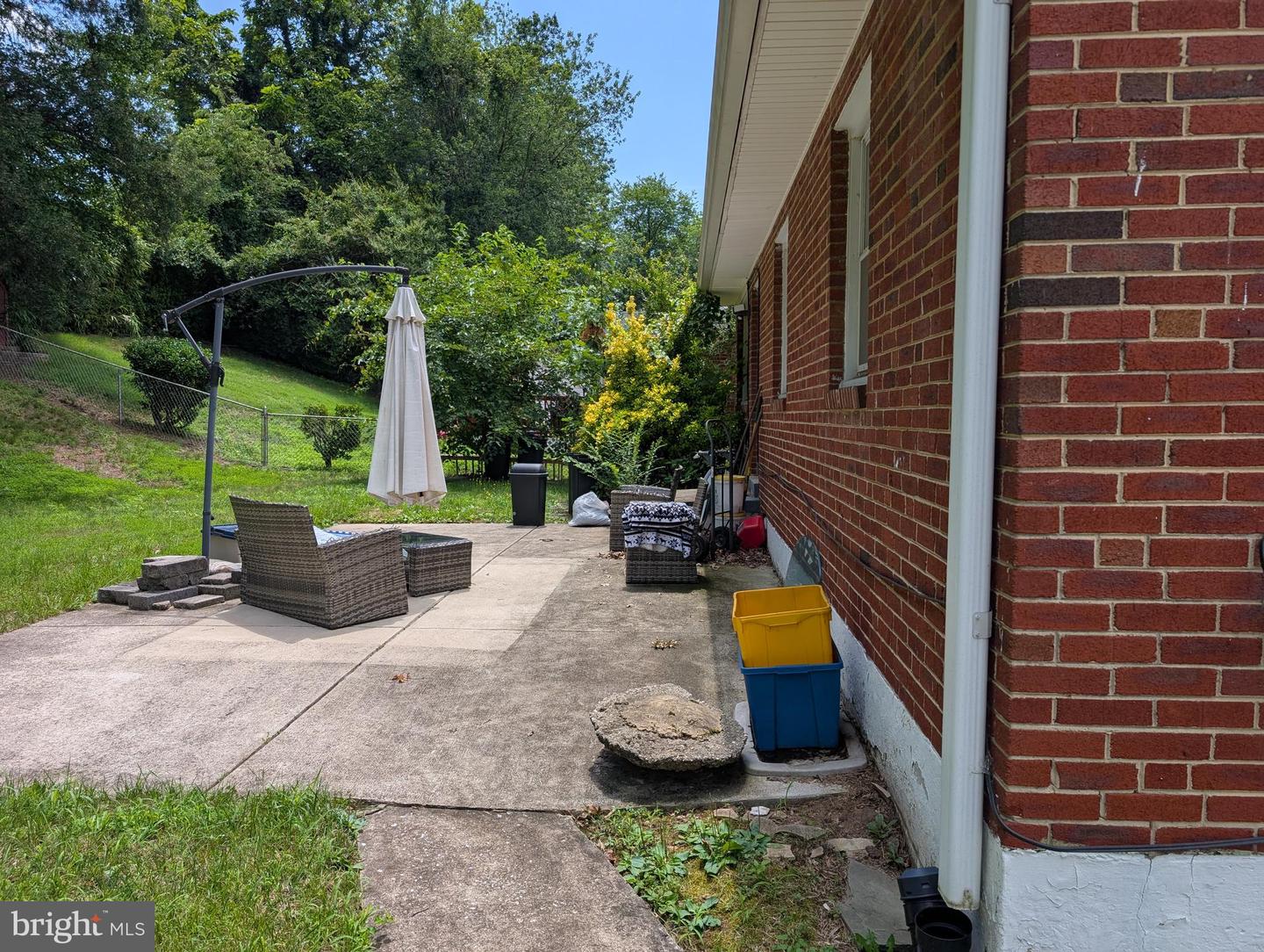 121 69th St Property Photo 10