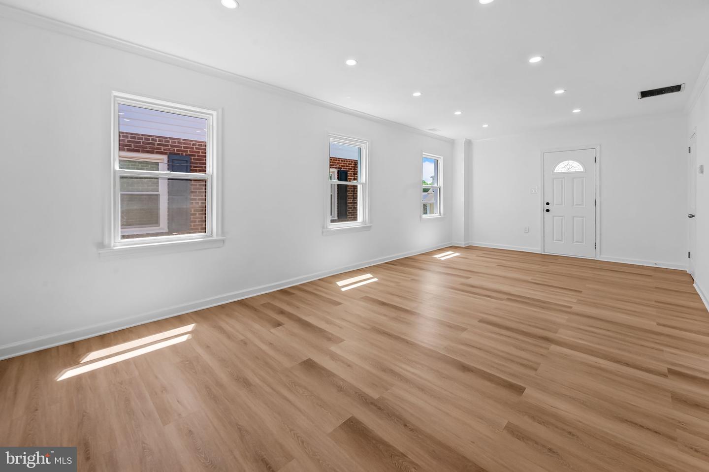 4202 Shell St Property Photo 7