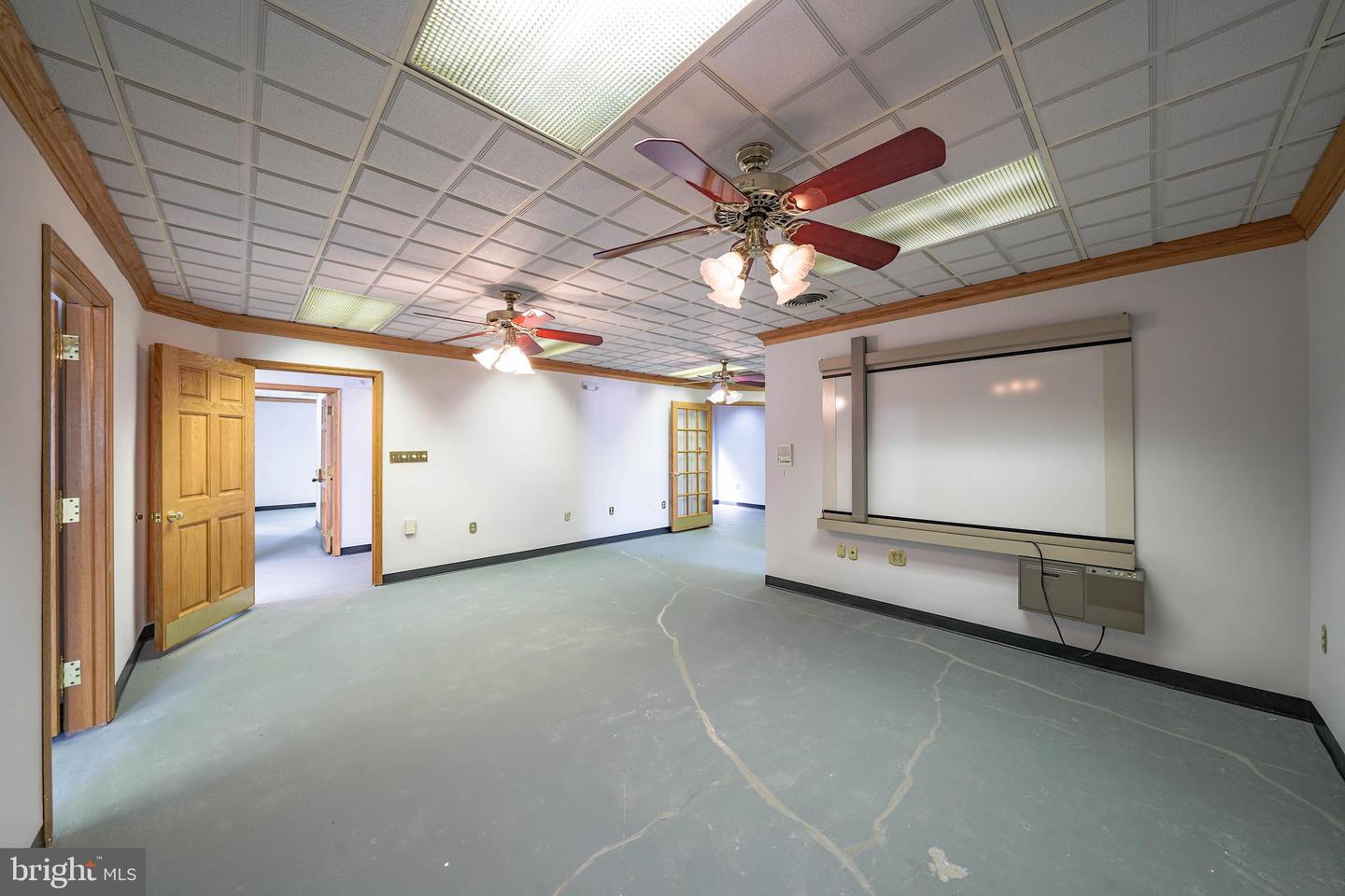 8023 Malcolm Rd Property Photo 25