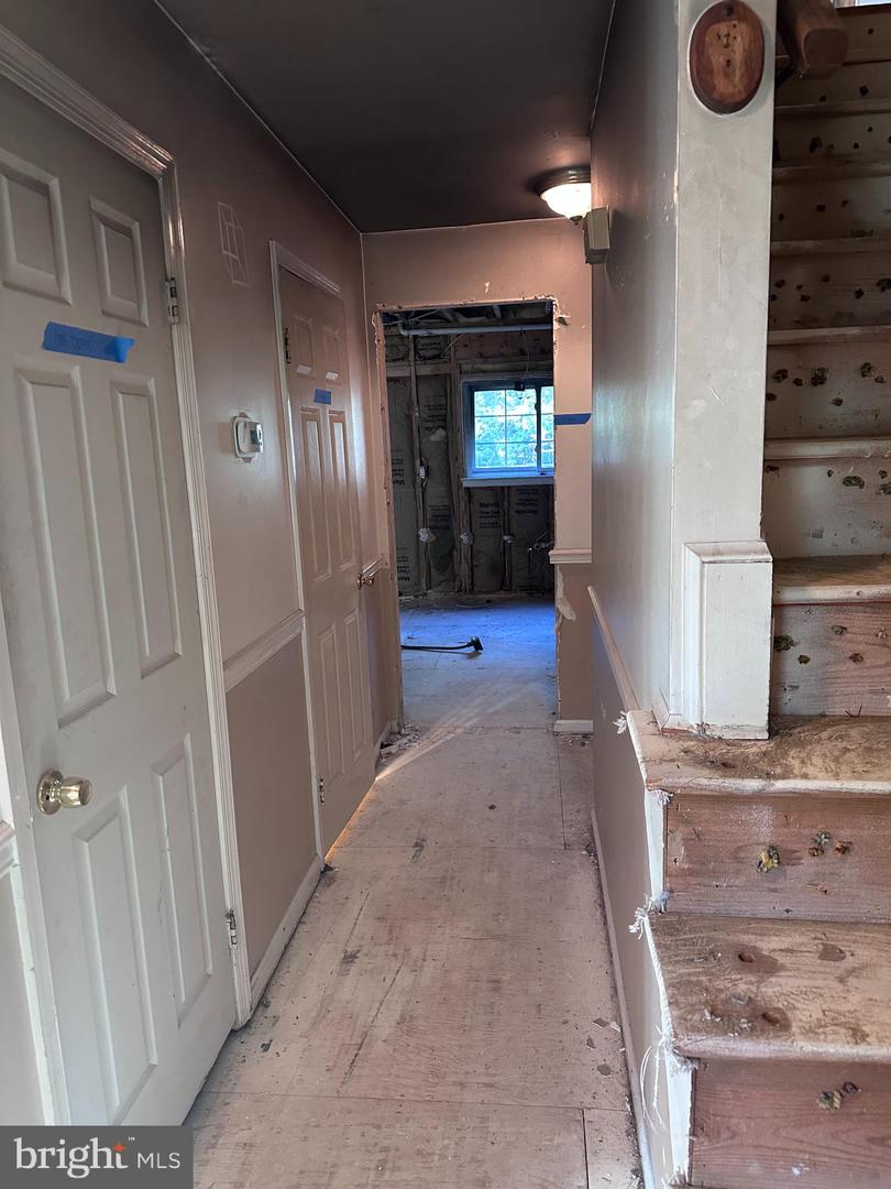 15806 Appleton Ter Property Photo 7