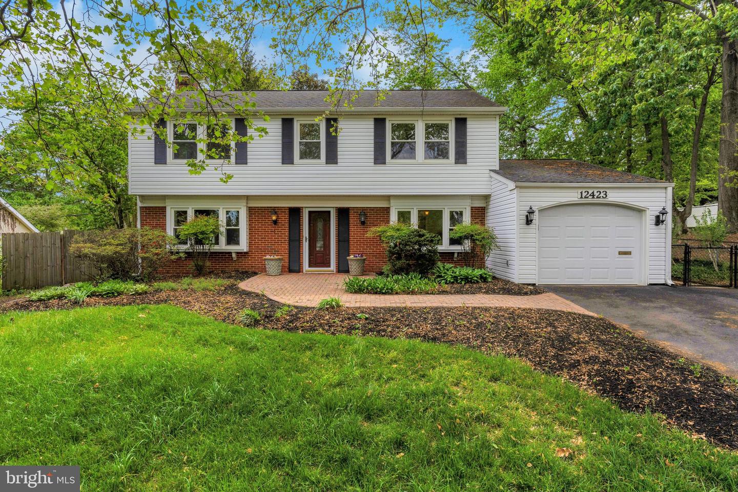 12423 Shawmont Ln Property Photo
