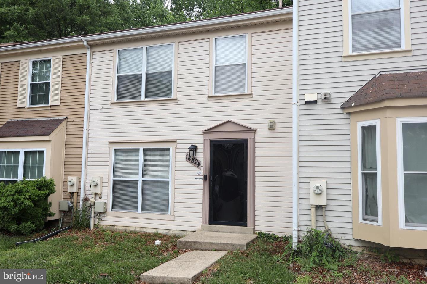 14824 London Ln Property Photo
