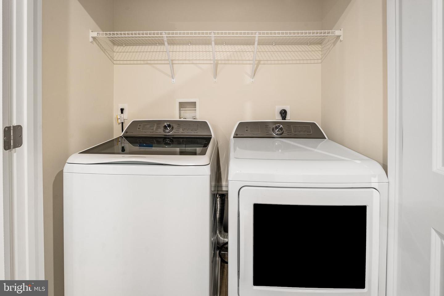 4003 Seaside Alder Rd #0208 - Rose Property Photo 5