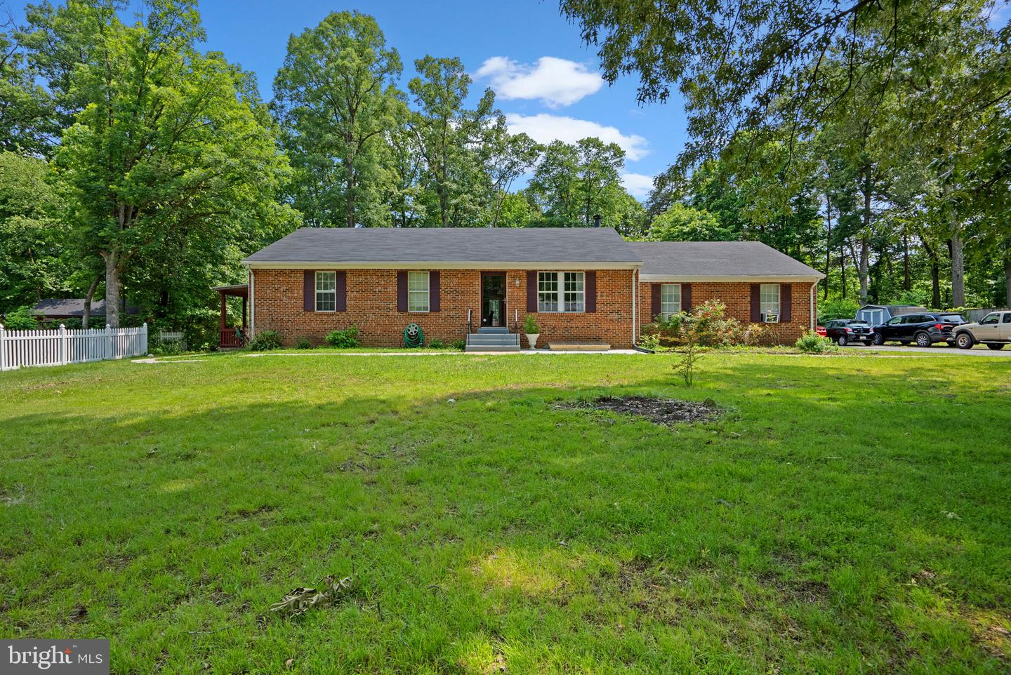 6715 MCKELDIN DR