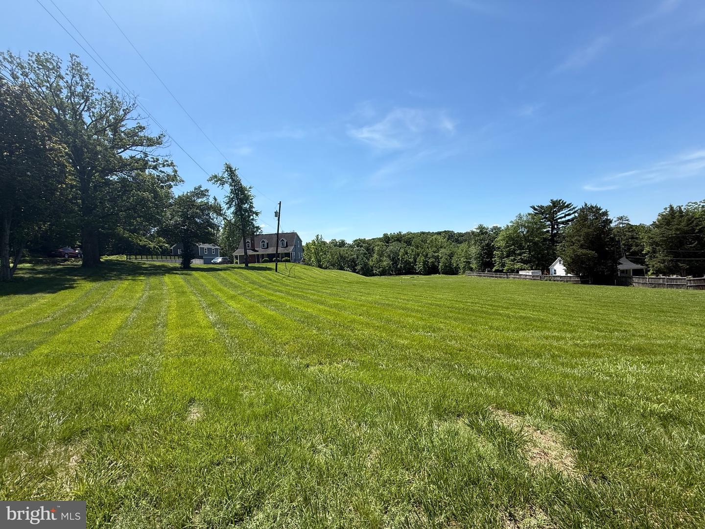 5601 Good Luck Rd Property Photo 7