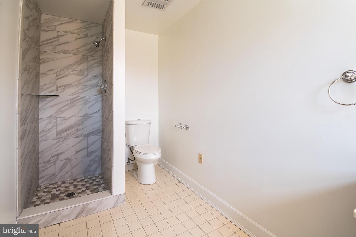5601 Good Luck Rd Property Photo 58